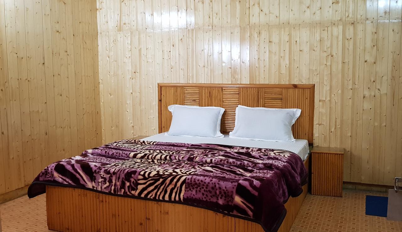 Kassal Heights Hotel Patnitop Buitenkant foto